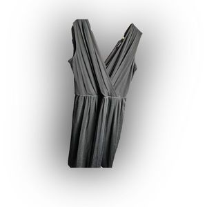 Beautiful date night dress!